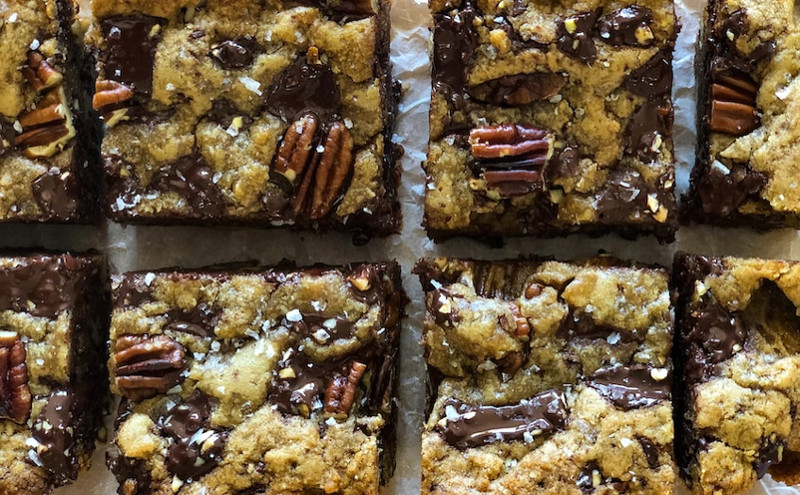pecan-pie-brownies