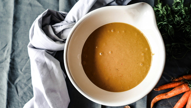 gordon-ramsay-turkey-gravy
