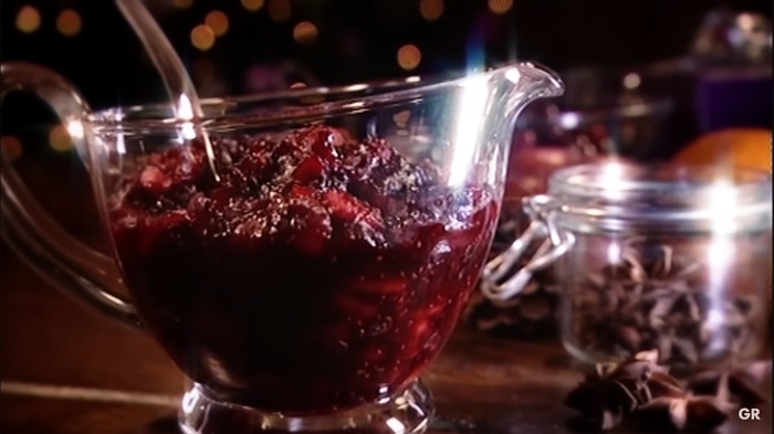 Gordon-Ramsay-Cranberry-Sauce